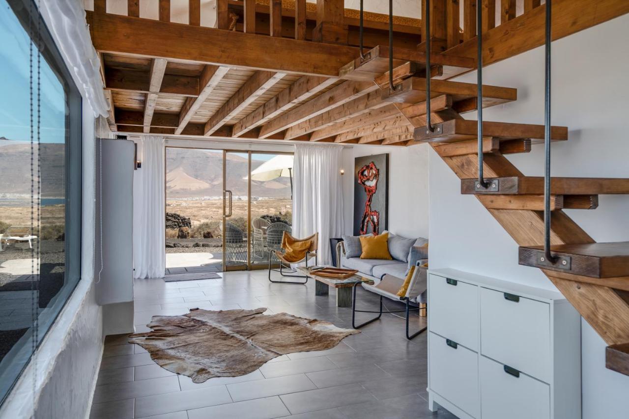 El Loft Villa Famara Exterior photo
